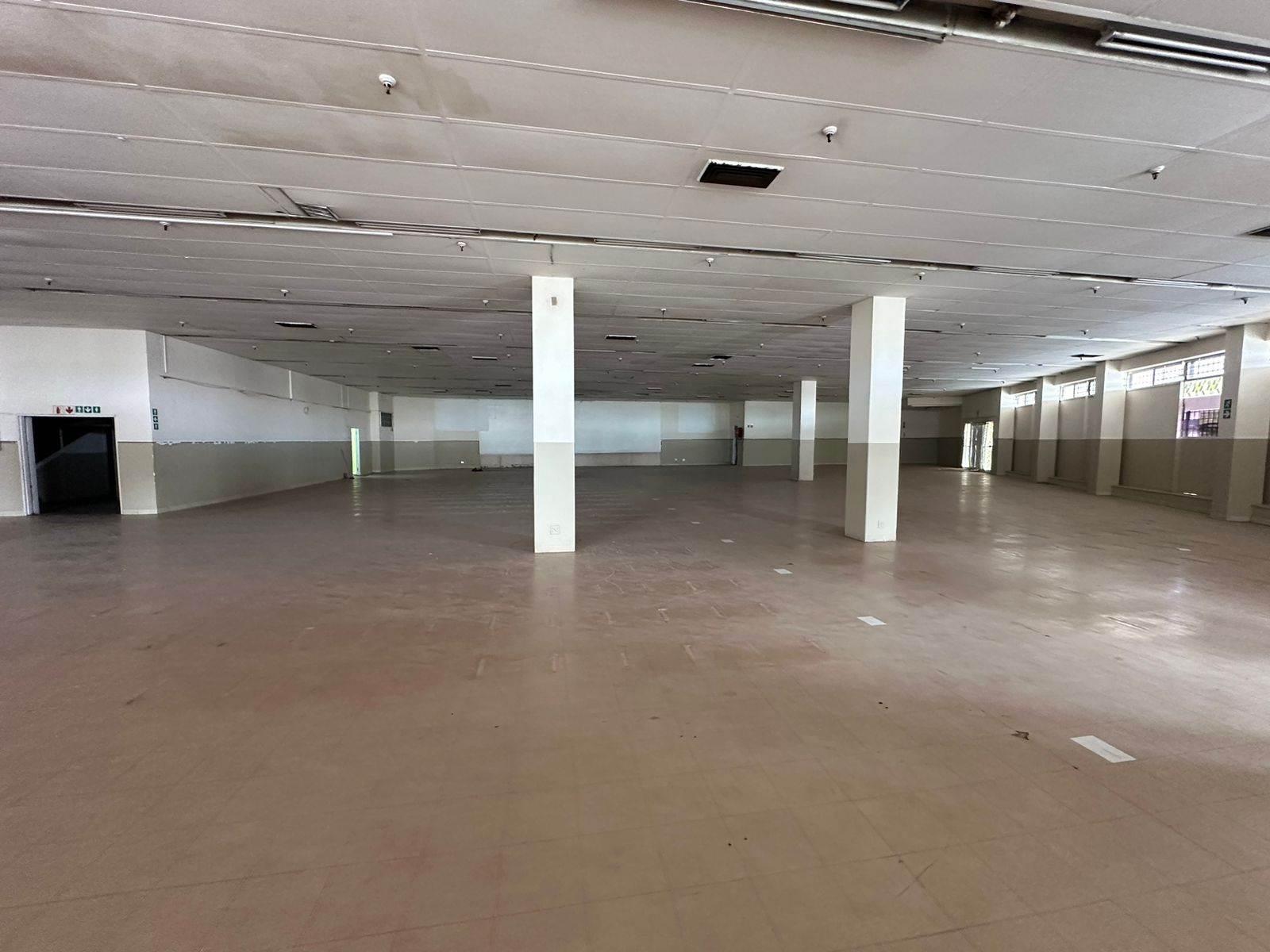 1725  m² Commercial space in Rosettenville photo number 25