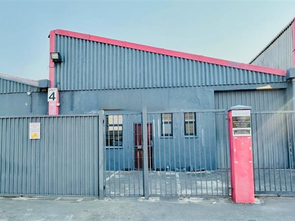 321  m² Industrial space