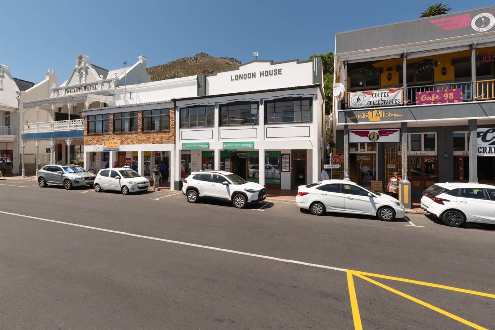 22  m² Commercial space in Simons Town photo number 2