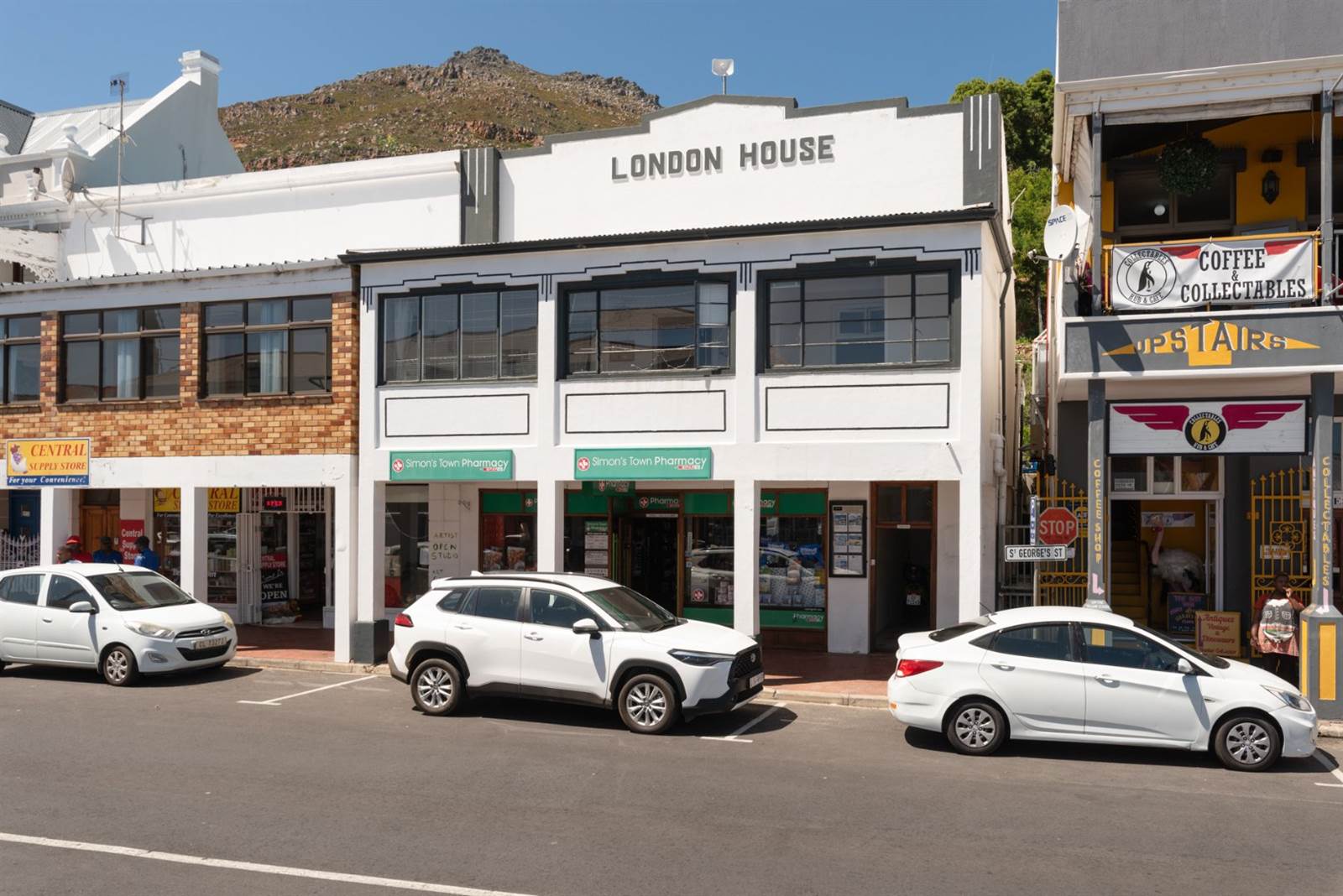 22  m² Commercial space in Simons Town photo number 1
