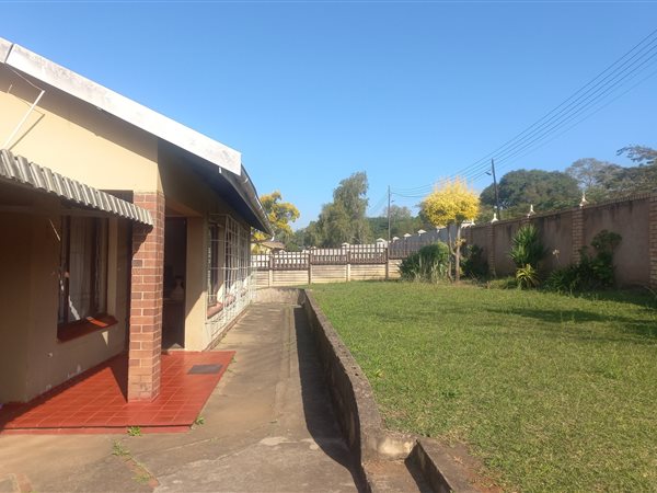 3 Bedroom House 3 Bedroom House
