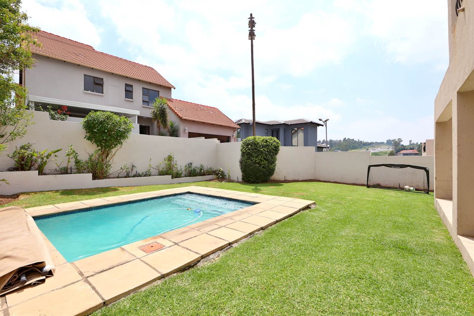 3 Bed House in Kyalami photo number 26