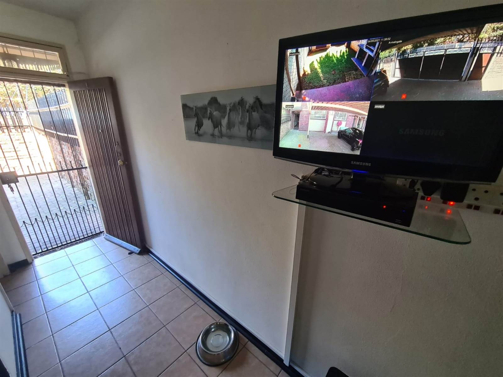 2 Bed Apartment in Brakpan Central photo number 7