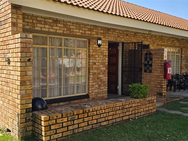1 Bedroom Townhouse 1 Bedroom Townhouse