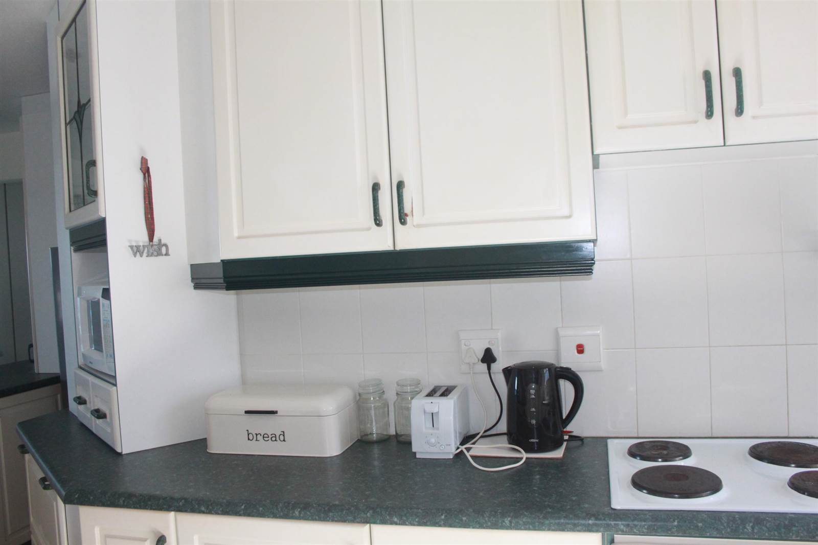 3 Bed Townhouse in Ramsgate photo number 8