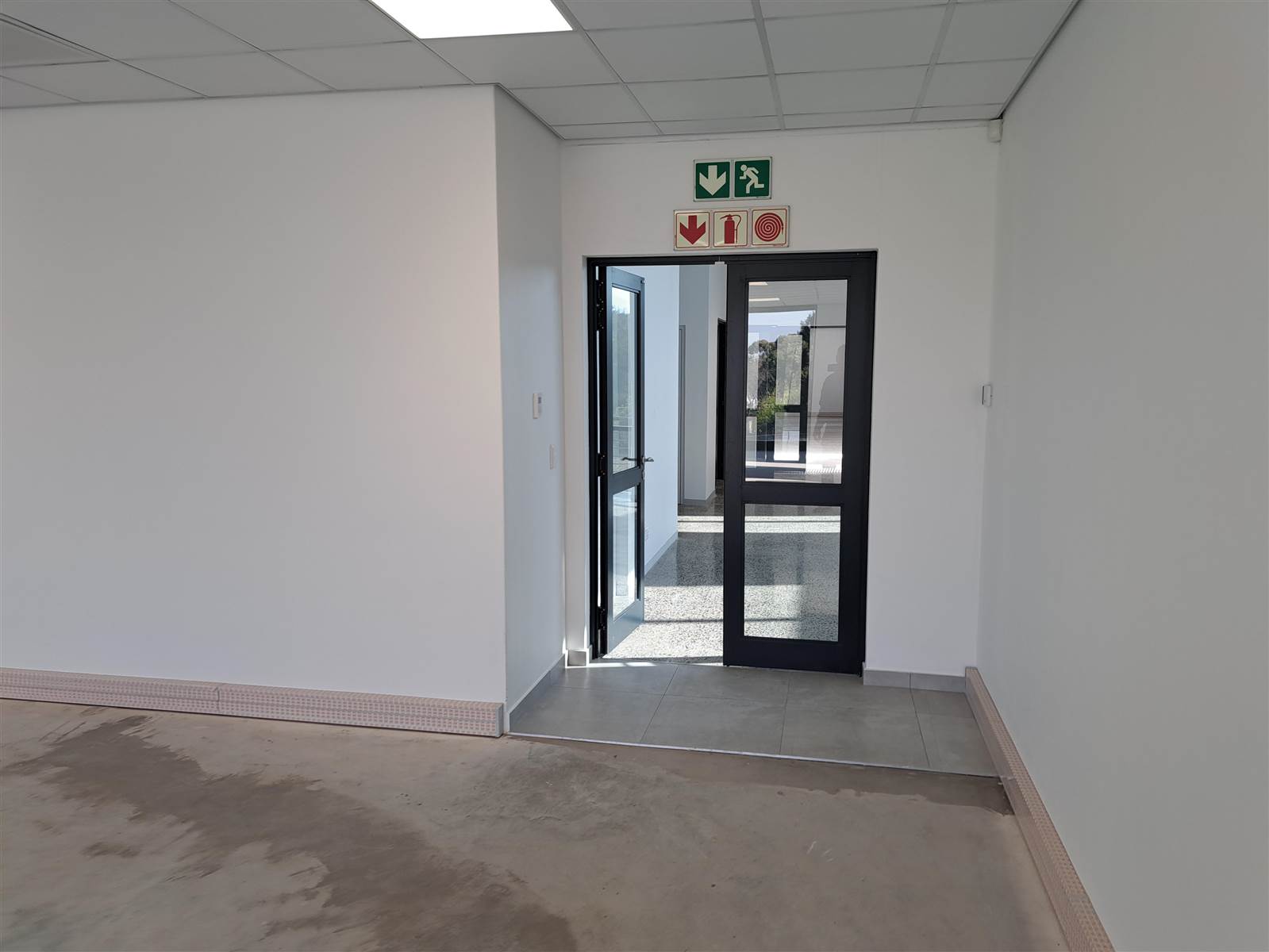169  m² Commercial space in Durbanville Central photo number 13