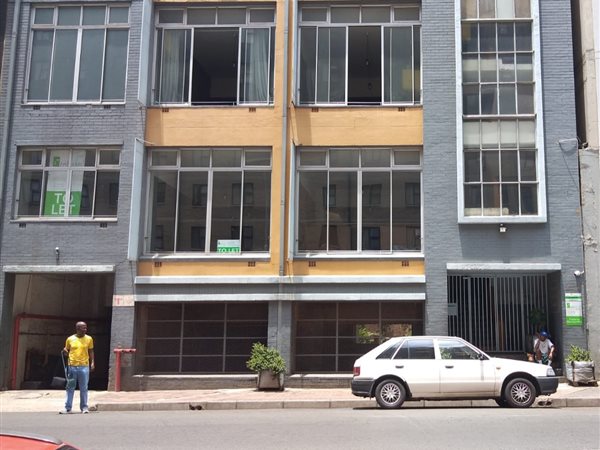 0.5 Bed House in Maboneng
