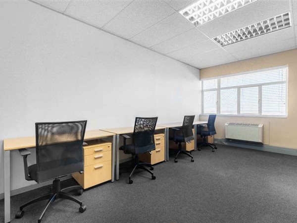 8  m² Office Space