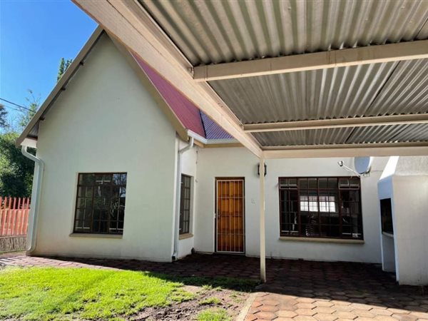 2 Bedroom Townhouse 2 Bedroom Townhouse