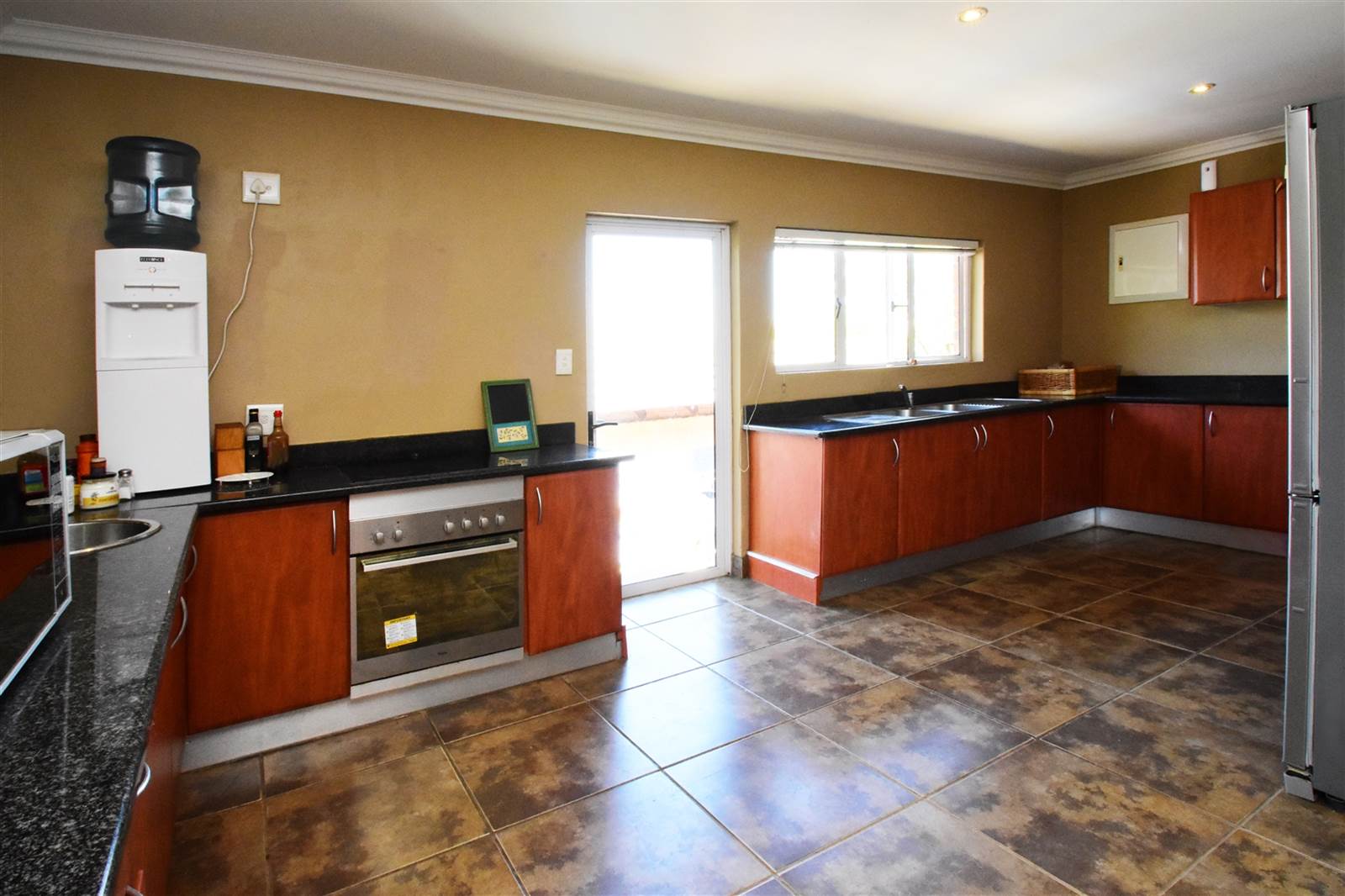 2 Bed House in Randjesfontein photo number 12