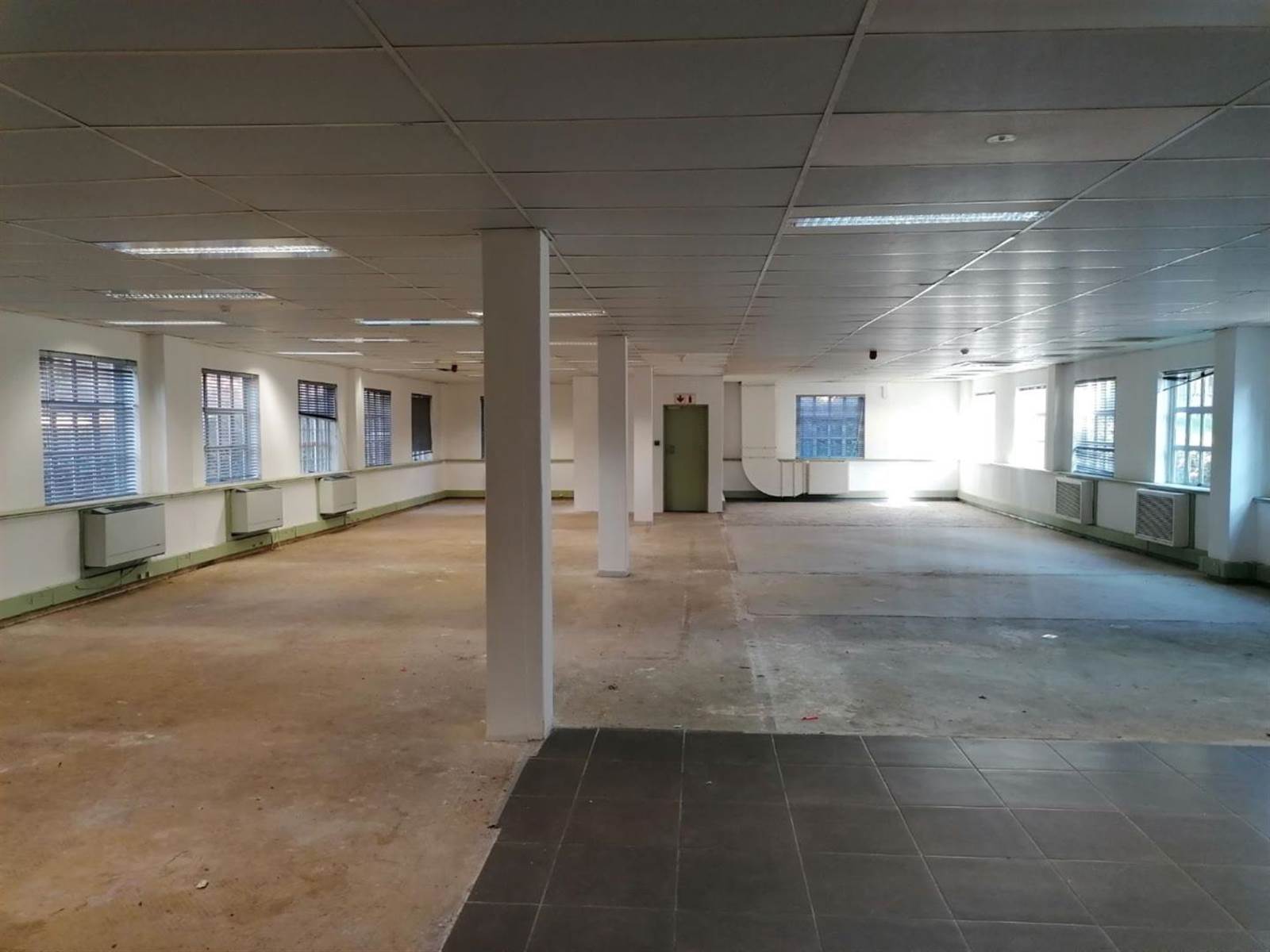 605  m² Commercial space in Bryanston photo number 8