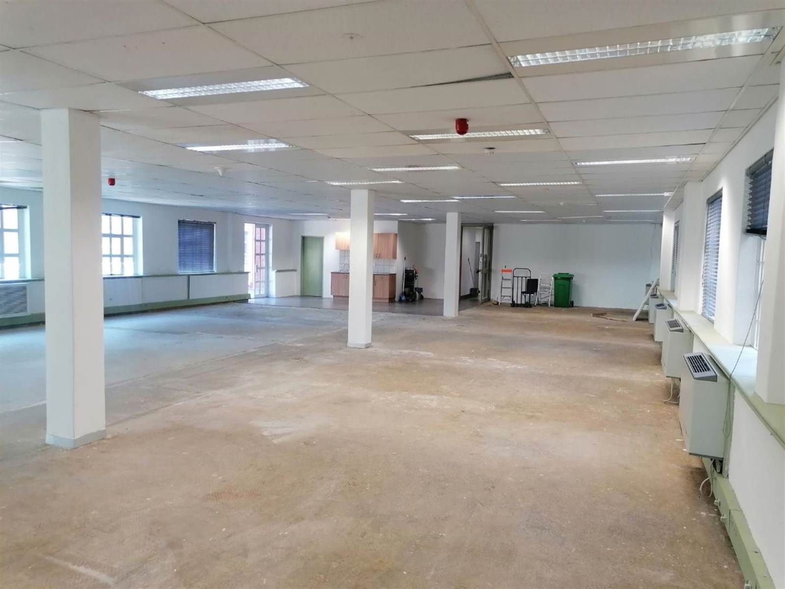 605  m² Commercial space in Bryanston photo number 4