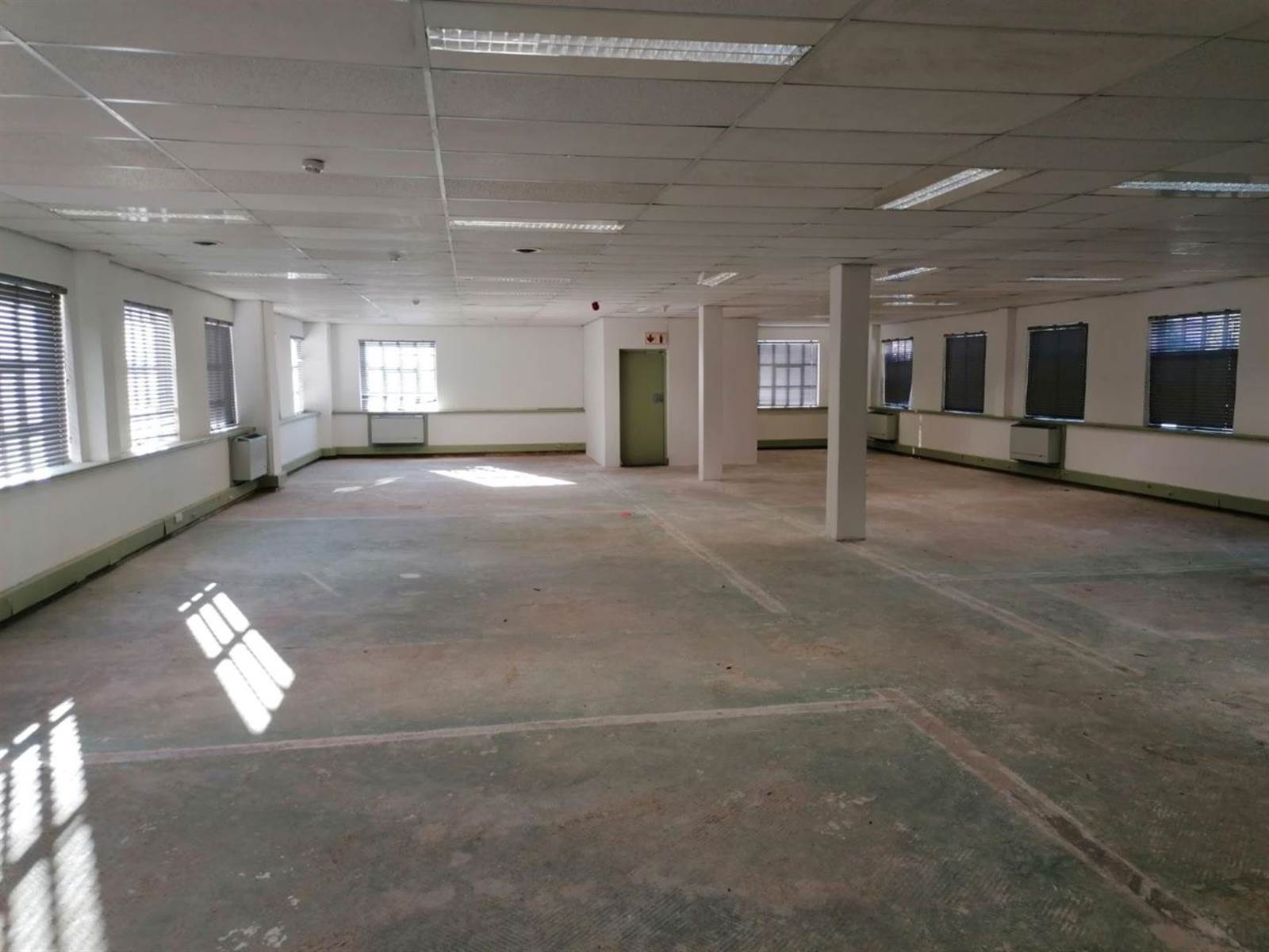 605  m² Commercial space in Bryanston photo number 11