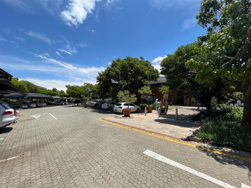 169.2  m² Commercial space in Bryanston photo number 4