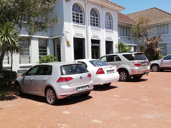 213  m² Office Space in Pinelands