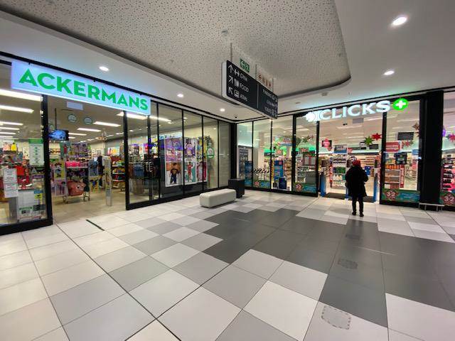 133  m² Commercial space in Milnerton Central photo number 12