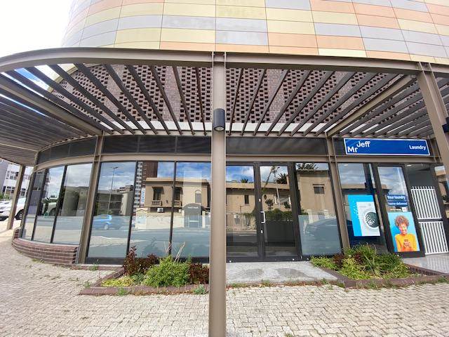 133  m² Commercial space in Milnerton Central photo number 1