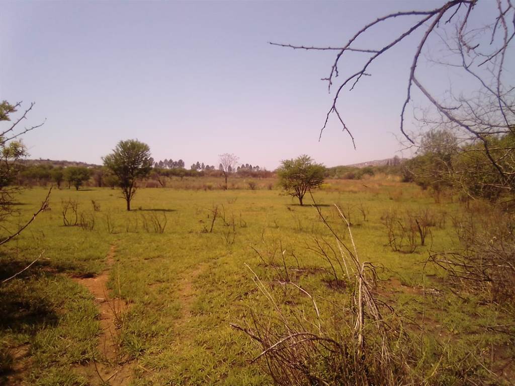 10 ha Land available in Hughes photo number 13
