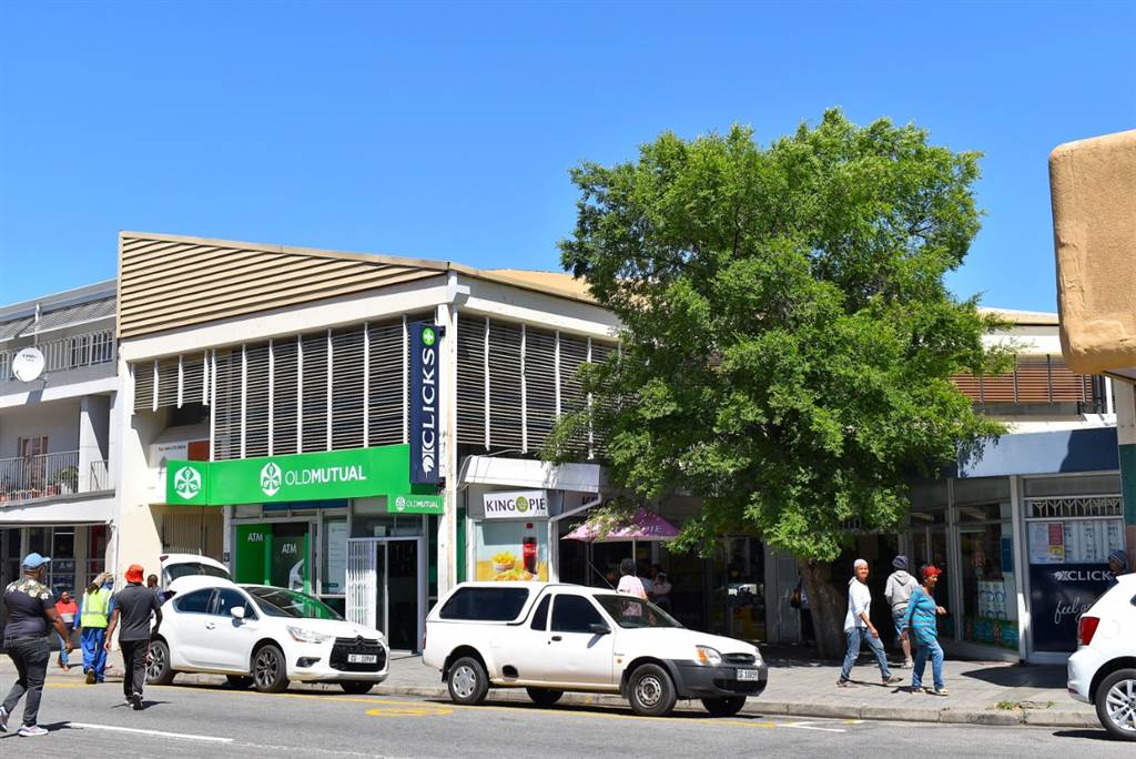 2000  m² Commercial space in Oudtshoorn Central photo number 1