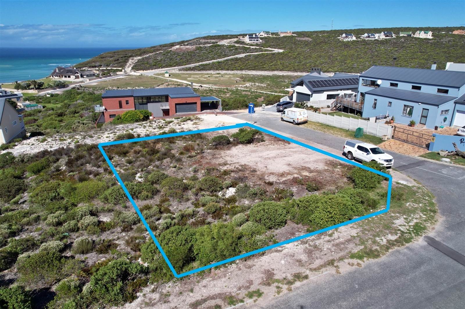 693 m² Land available in Struisbaai photo number 1
