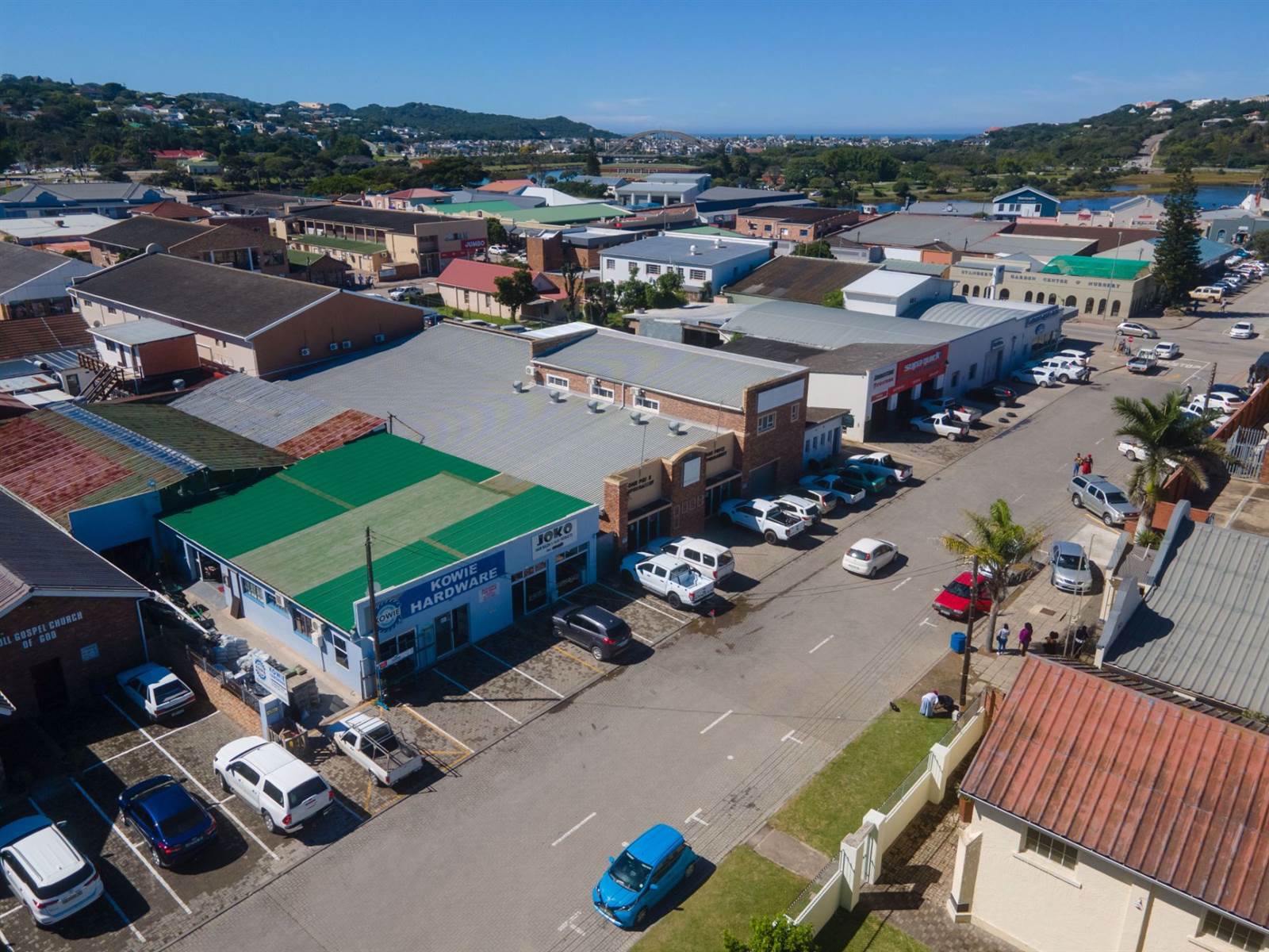 Commercial space in Port Alfred photo number 2