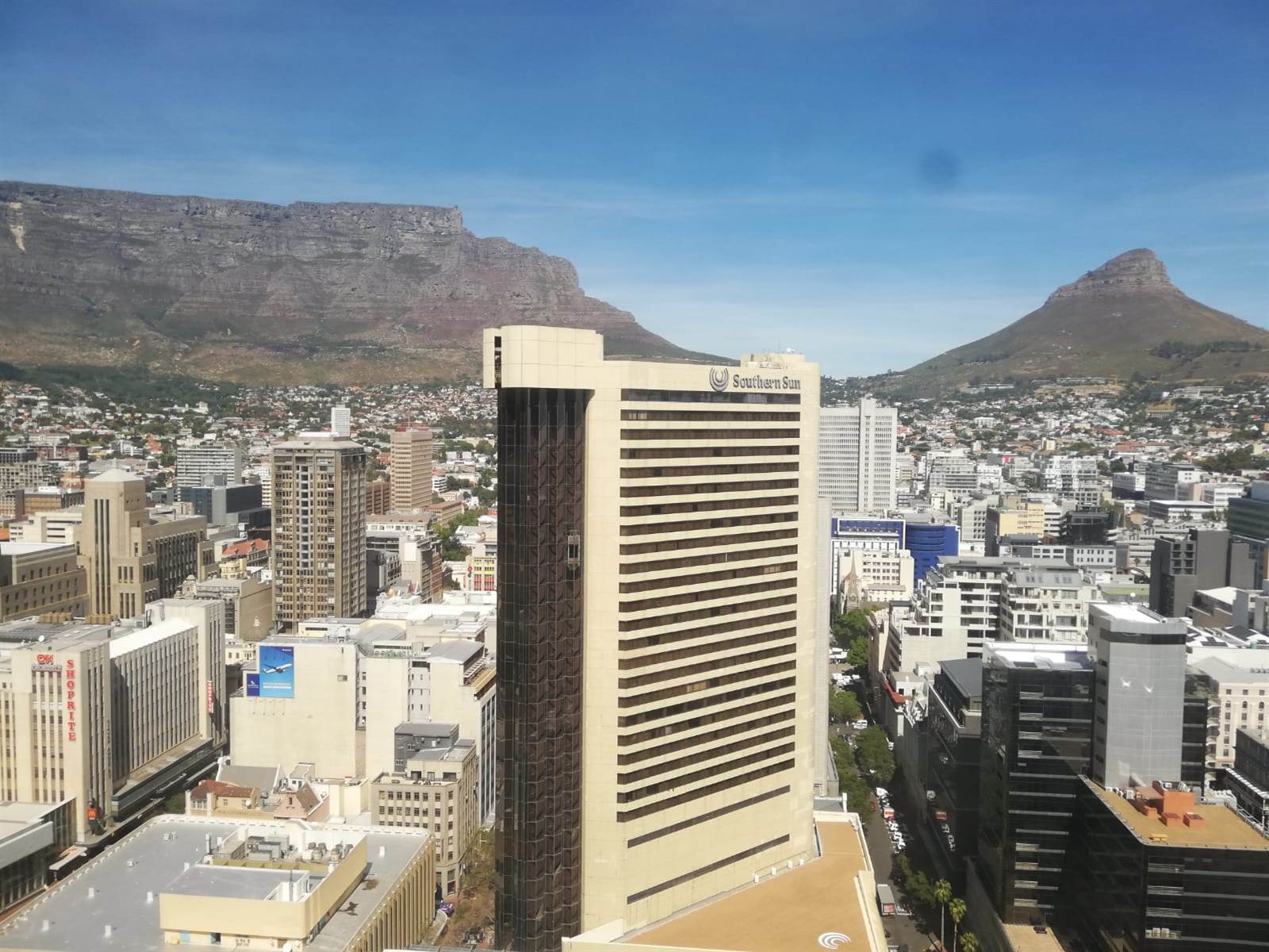 240  m² Office Space in Cape Town City Centre photo number 14