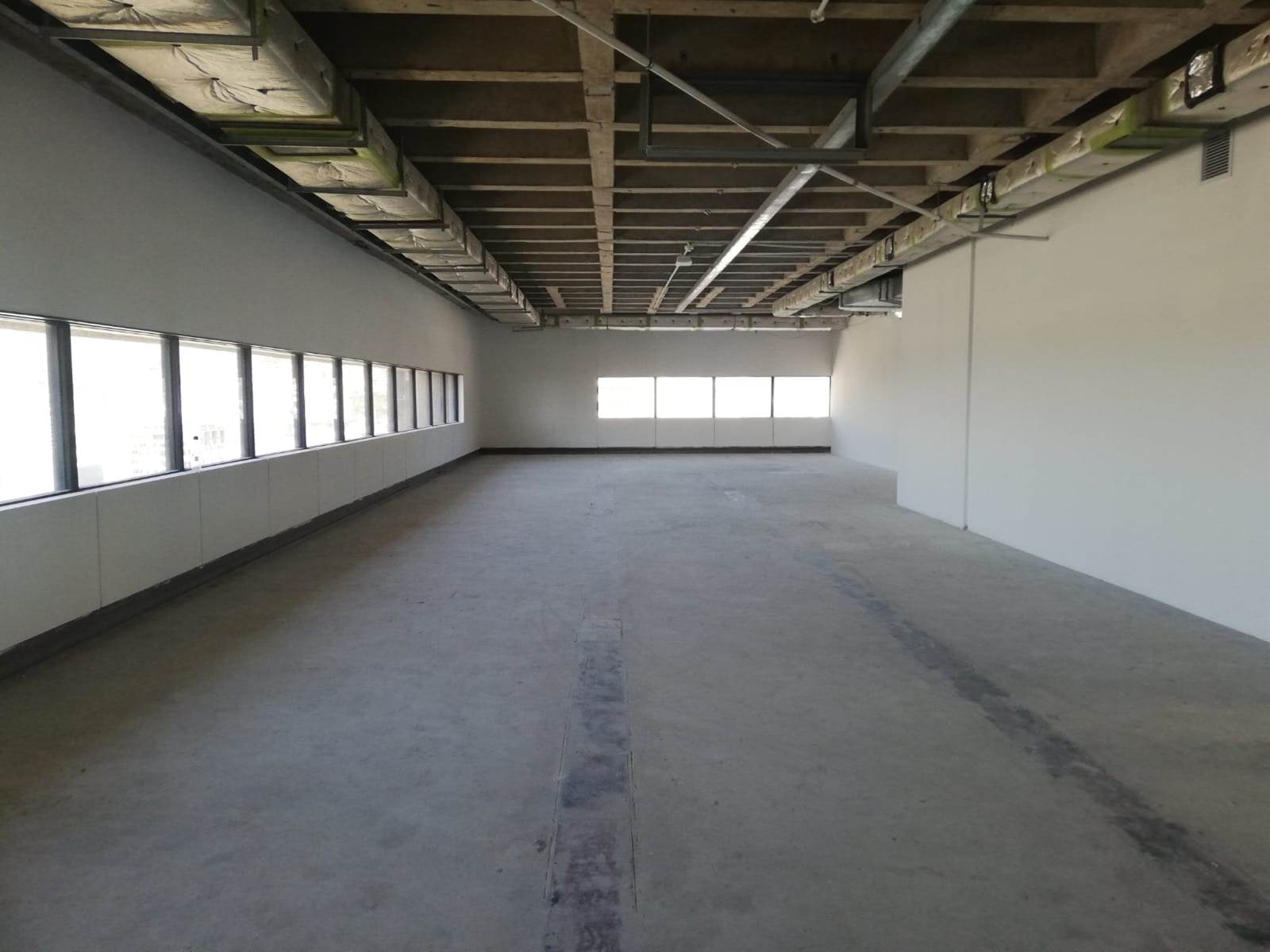 240  m² Office Space in Cape Town City Centre photo number 8
