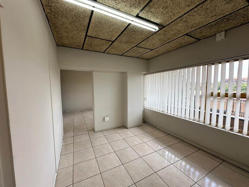 116  m² Commercial space in Alberton photo number 12