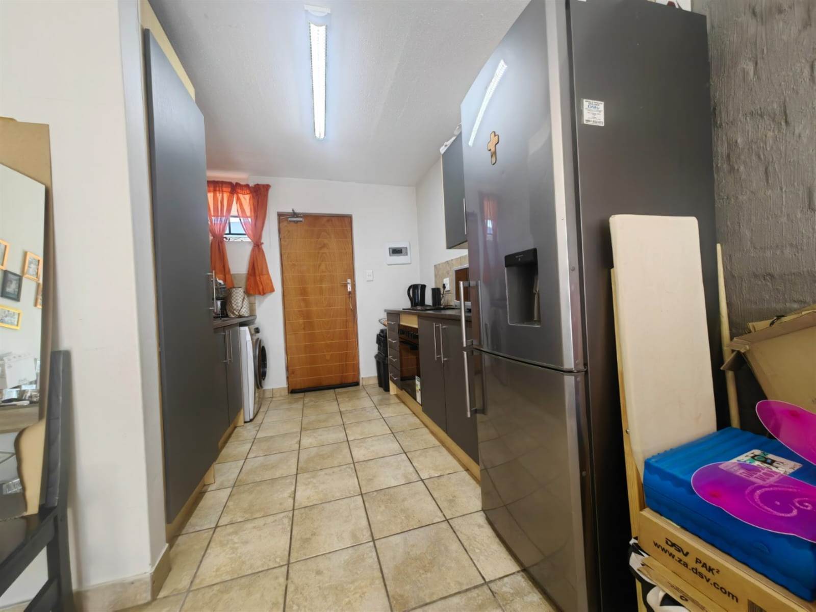 2 Bed Apartment in Rooihuiskraal North photo number 12