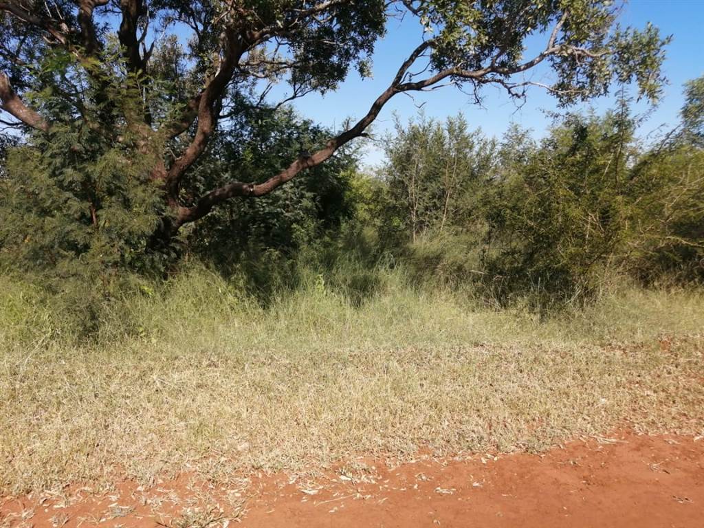 450 m² Land available in Lebowakgomo photo number 2
