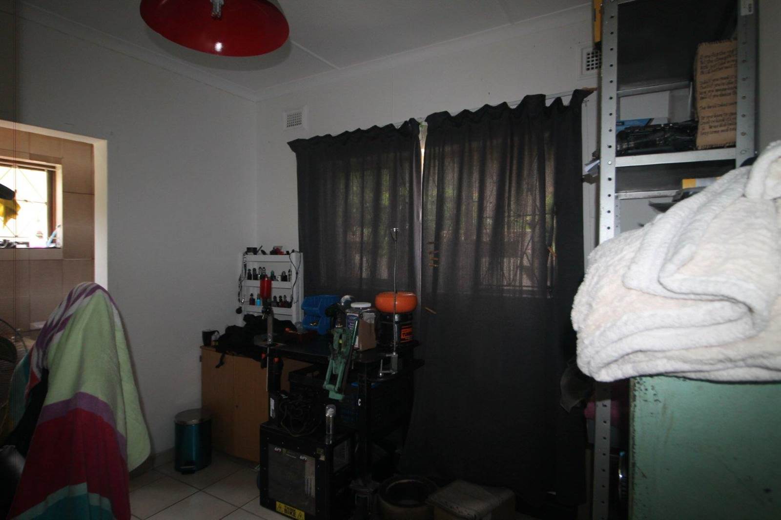 4 Bed House in Tongaat Central photo number 7