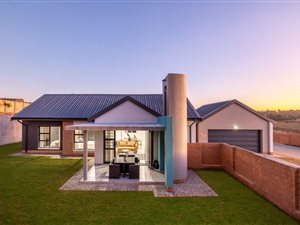 3 Bed Simplex in Centurion CBD