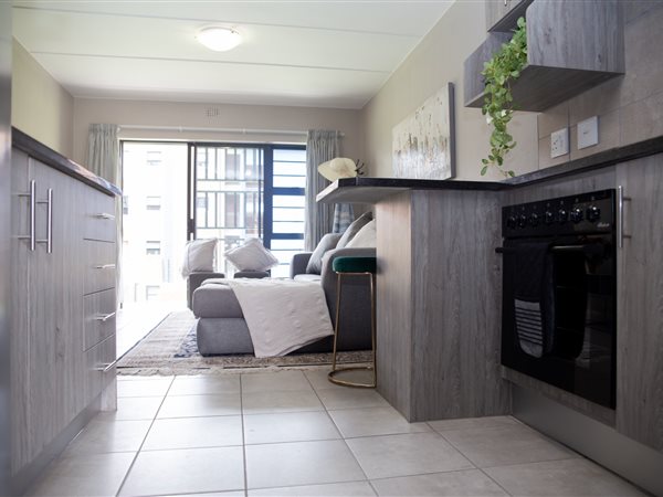 2.5 Bed Apartment in Mooikloof Gardens
