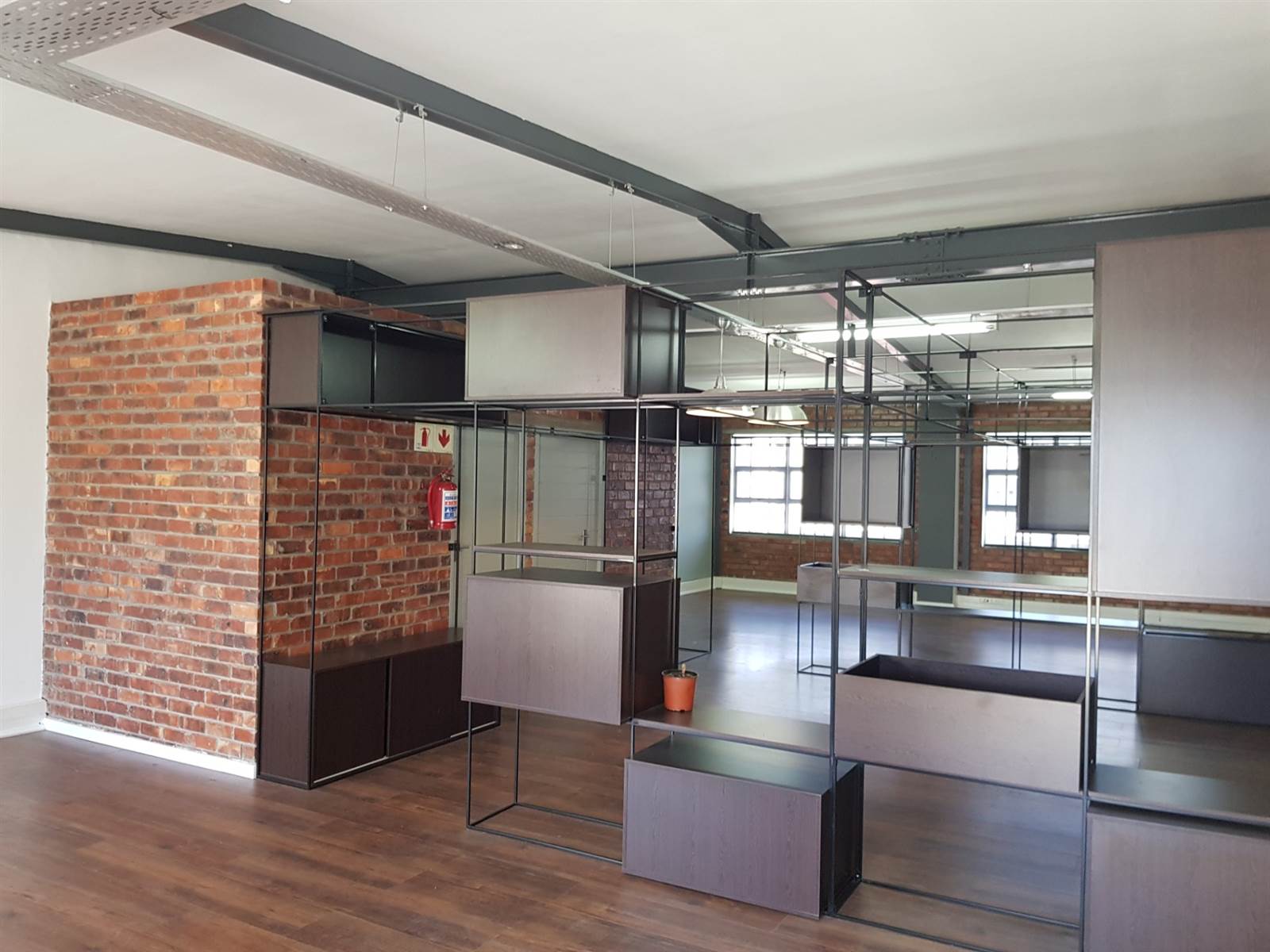 120  m² Office Space in Woodstock photo number 4