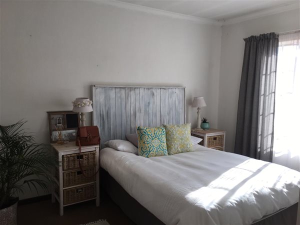 2 Bedroom Apartment 2 Bedroom Apartment