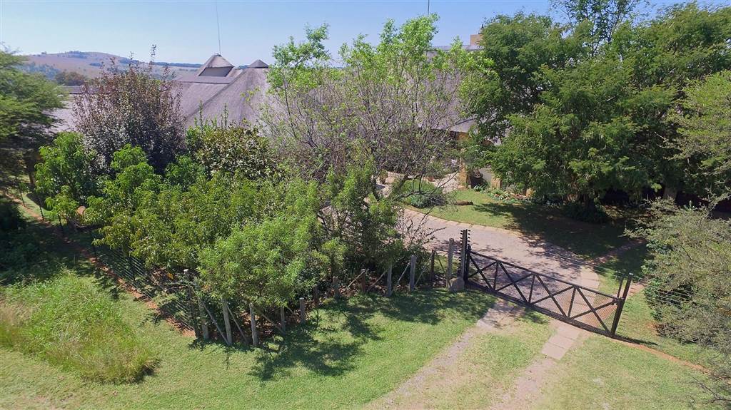 4 Bed House in Muldersdrift photo number 2