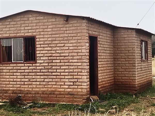 1 Bedroom House