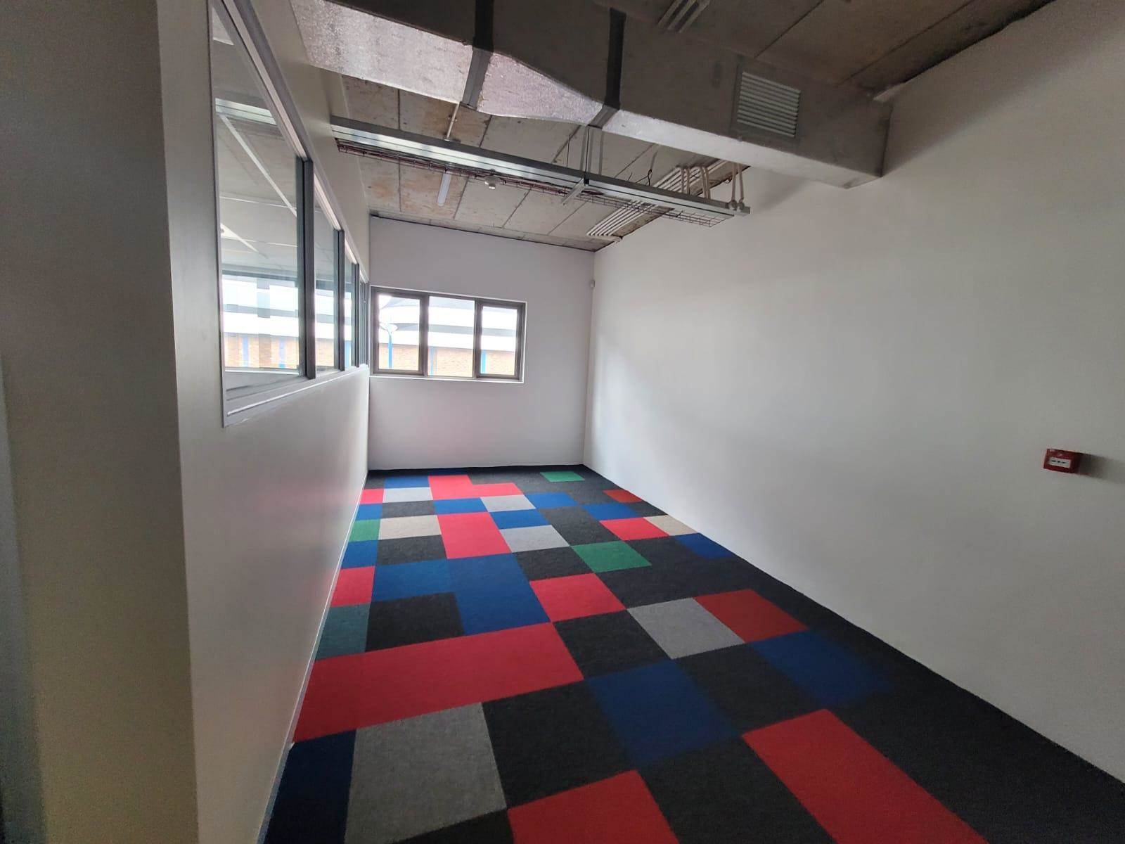 2100  m² Commercial space in Spartan photo number 28
