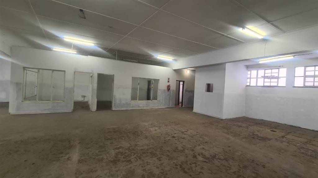 371  m² Commercial space in Pretoria Central photo number 7