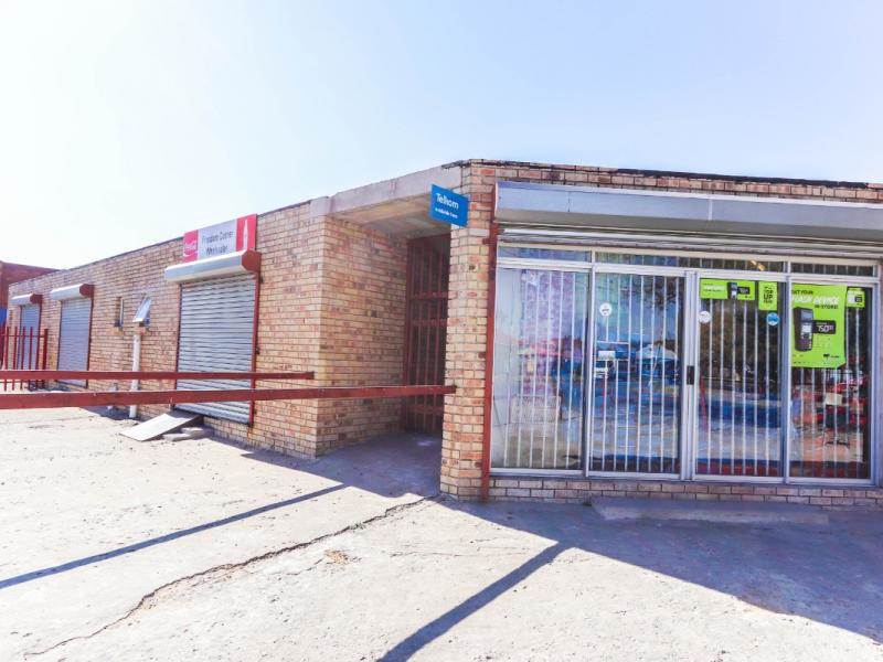 Commercial space in Vereeniging Central photo number 11