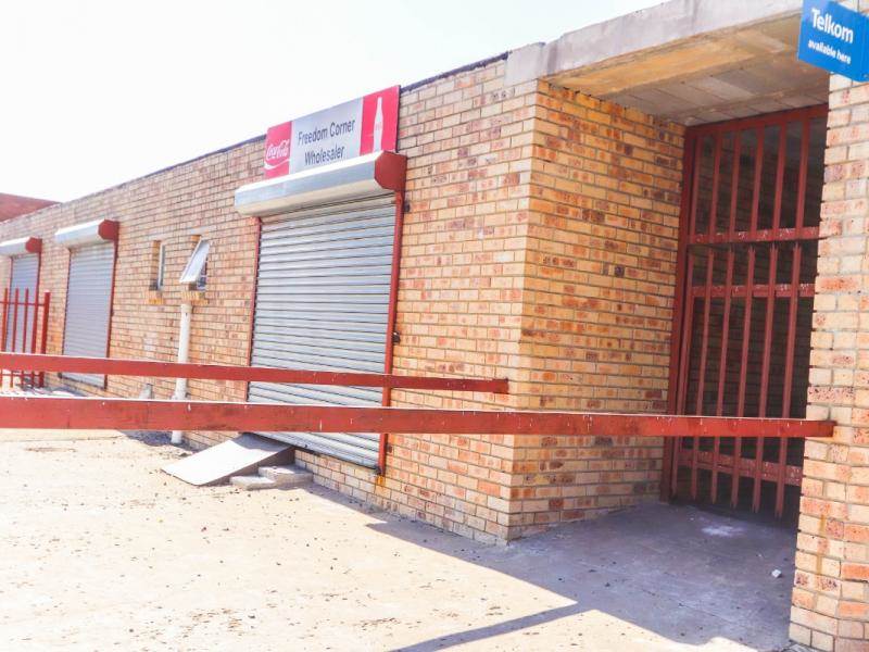 Commercial space in Vereeniging Central photo number 12