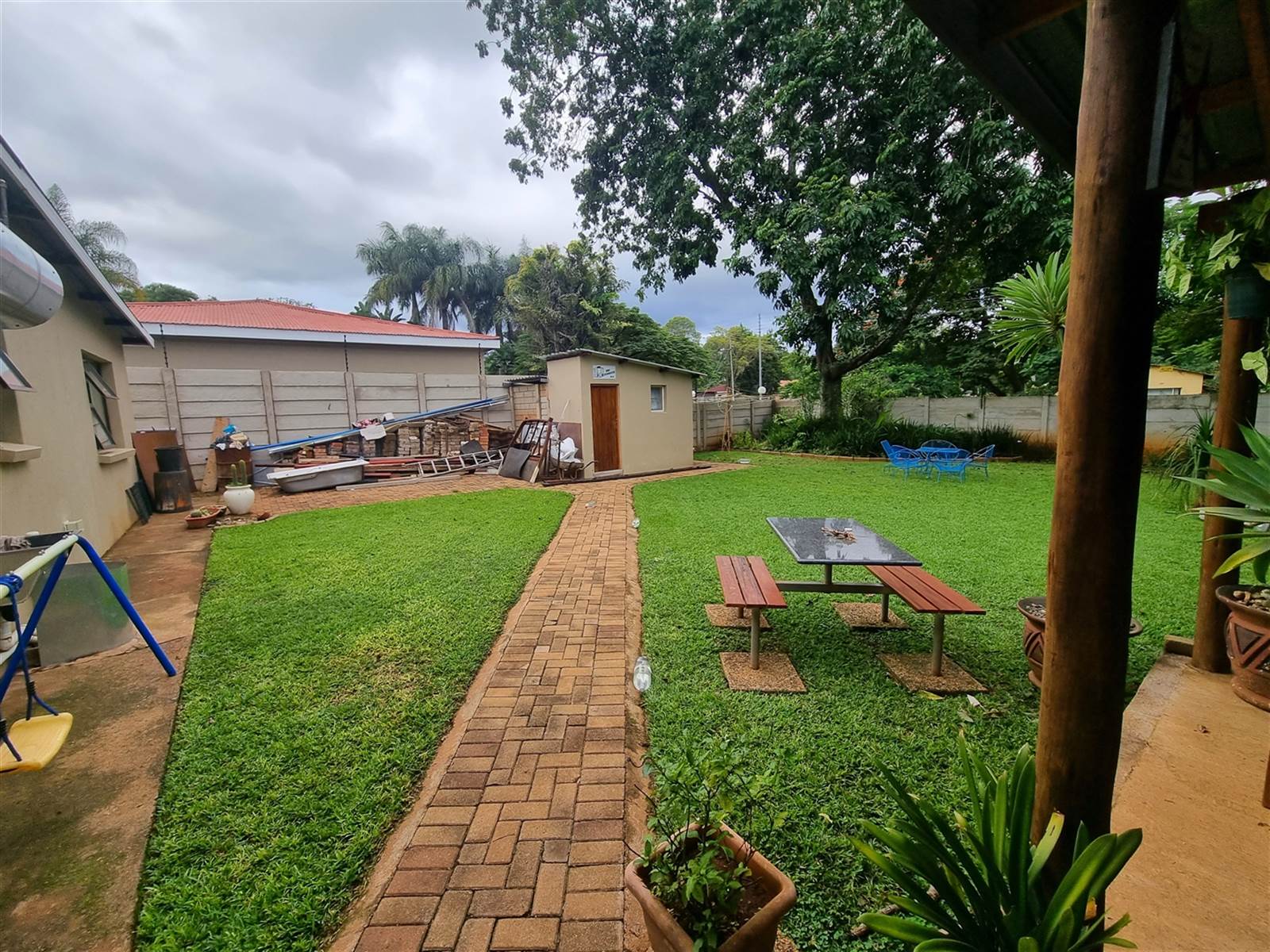 15 Bed House in Louis Trichardt photo number 14