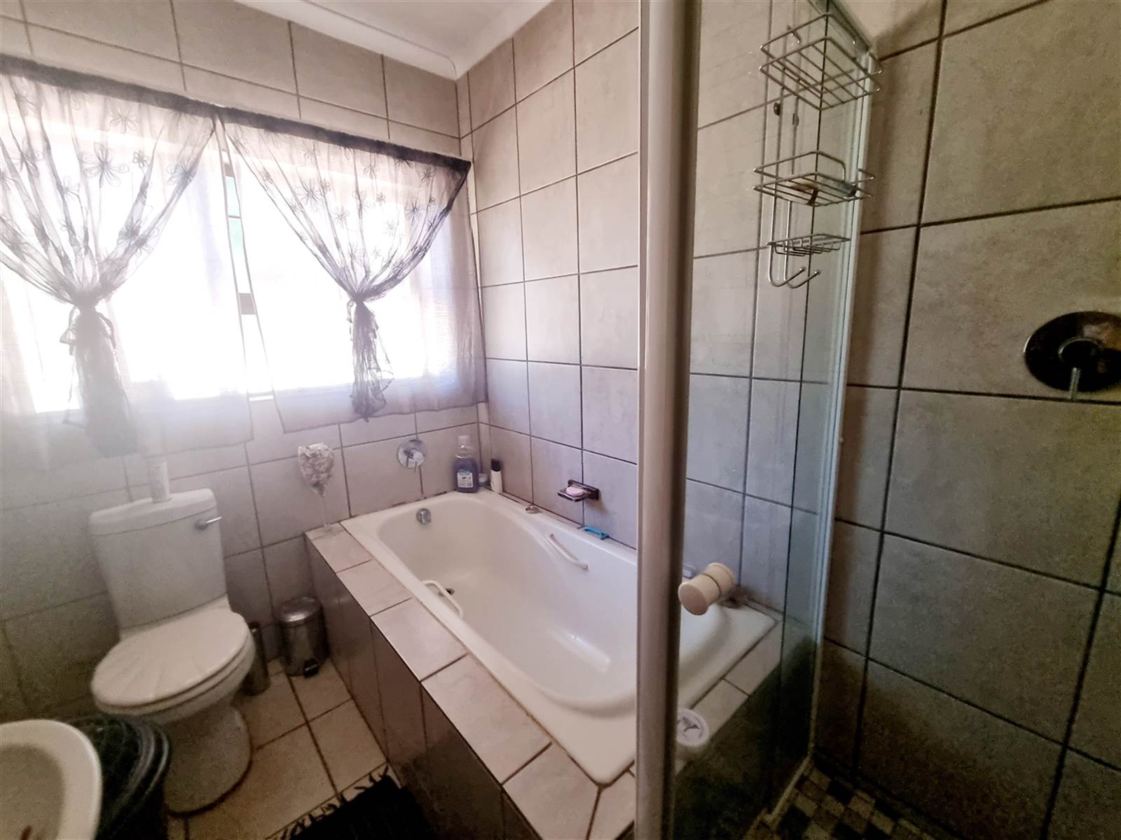 15 Bed House in Louis Trichardt photo number 24
