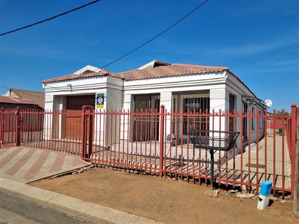 3 Bedroom House