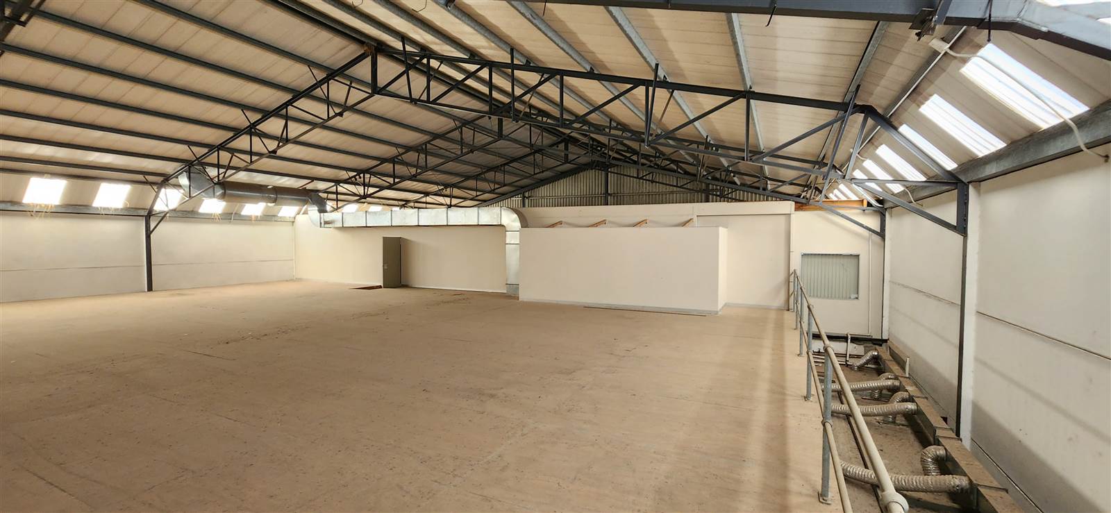 1200  m² Industrial space in Racing Park photo number 6