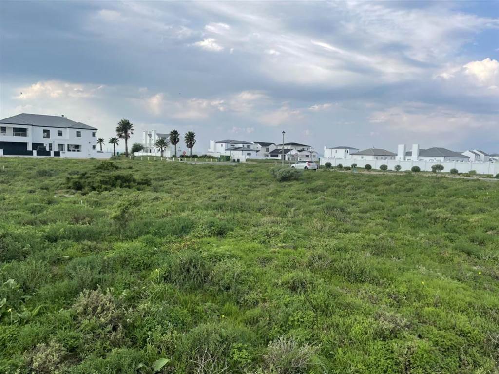 648 m² Land available in Da Gama Bay photo number 5