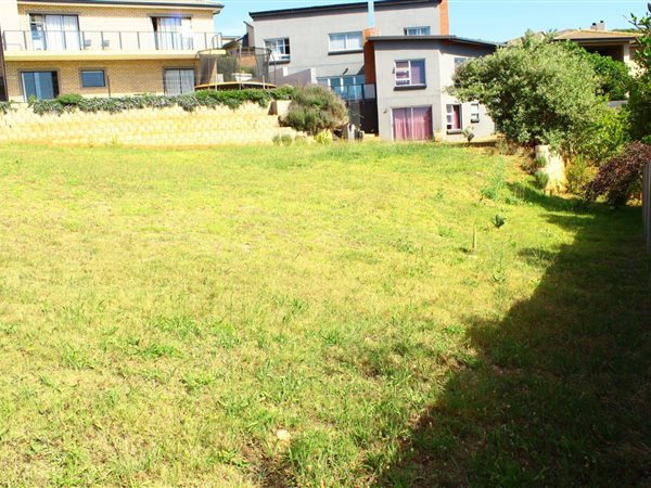 795 m² Land available in Monte Christo