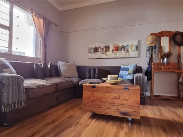 2 Bedroom House 2 Bedroom House