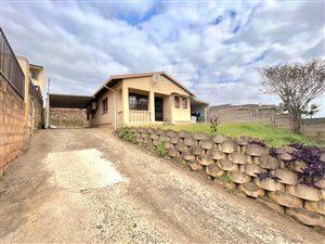 3 Bed House in Longcroft