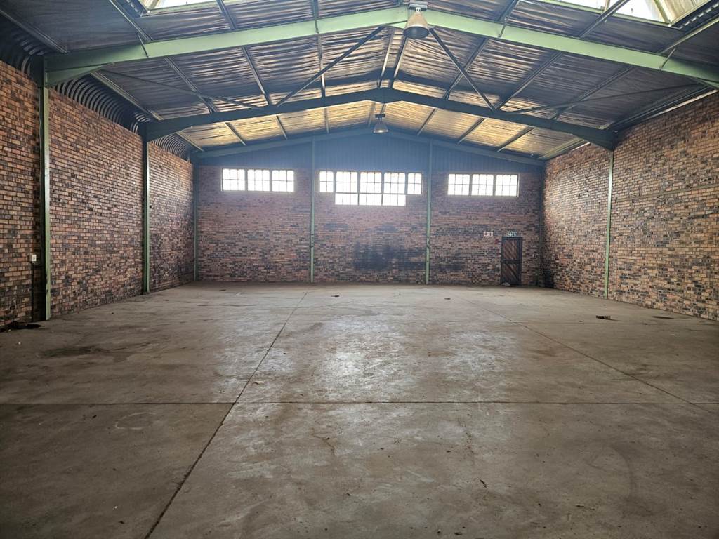410  m² Industrial space in Prolecon photo number 1